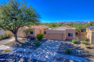 5365 N Willow Thicket Way, Tucson, AZ 85704