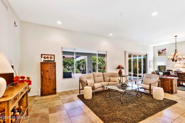 59978 E Amur Lane, Oracle, AZ 85623