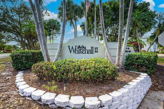 1719 Whitehall Dr 304, Davie, FL 33324