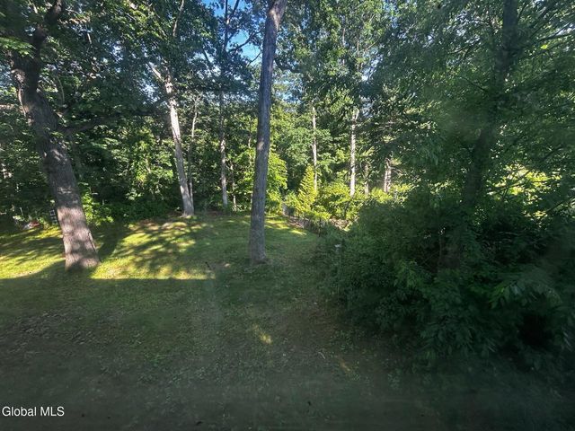 30 Hemlock Drive, Clifton Park, NY 12065