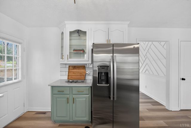 42 Knoll Woods Drive, Rustburg, VA 24588