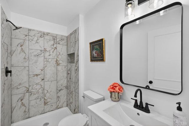 42 Knoll Woods Drive, Rustburg, VA 24588