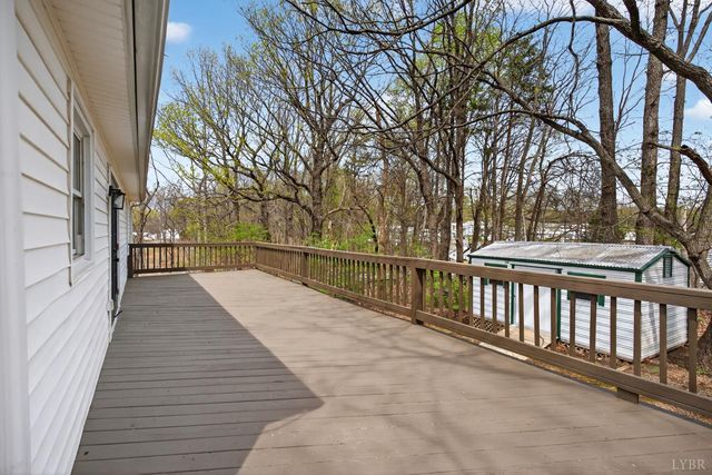 42 Knoll Woods Drive, Rustburg, VA 24588