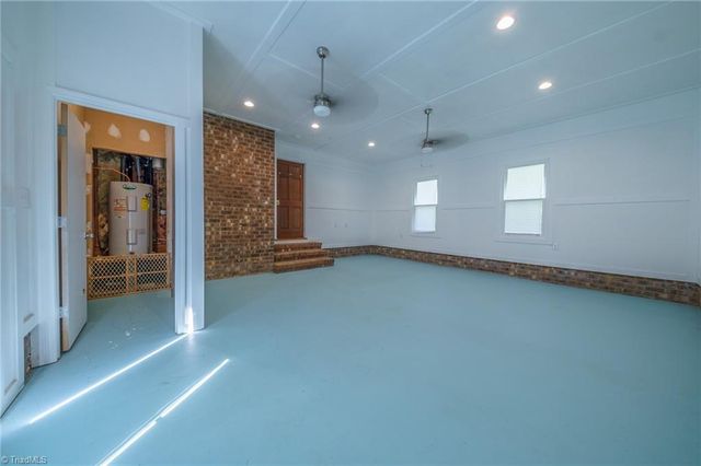5917 Hickory Grove Road, Greensboro, NC 27409