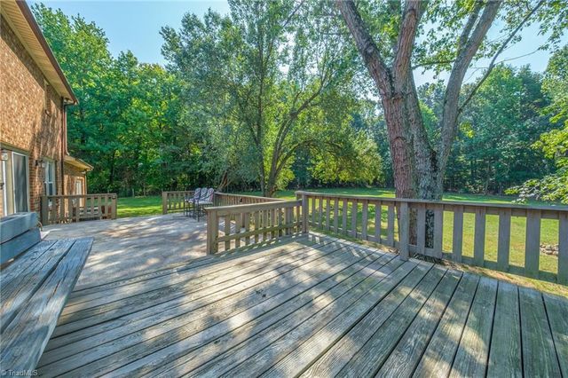 5917 Hickory Grove Road, Greensboro, NC 27409