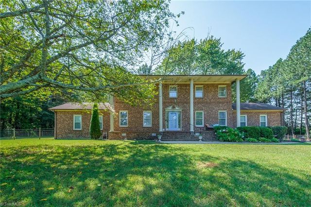 5917 Hickory Grove Road, Greensboro, NC 27409