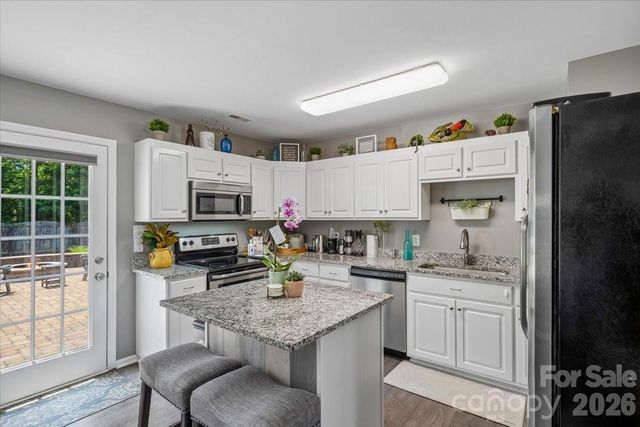 5071 Sedgefield Drive, Lancaster, SC 29720