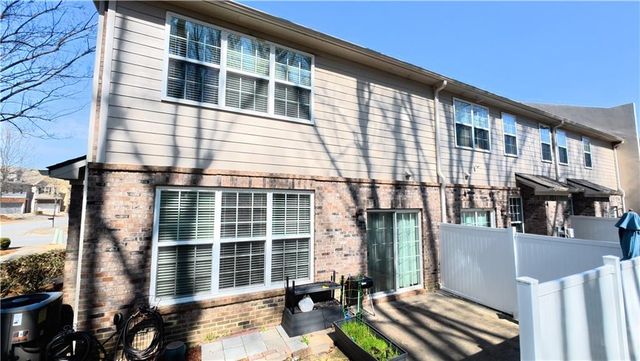 3192 Brockenhurst Drive, Buford, GA 30519