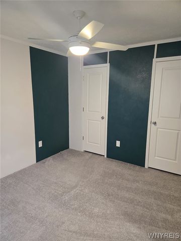 52 Shamrock Dr, Lackawanna, NY 14218