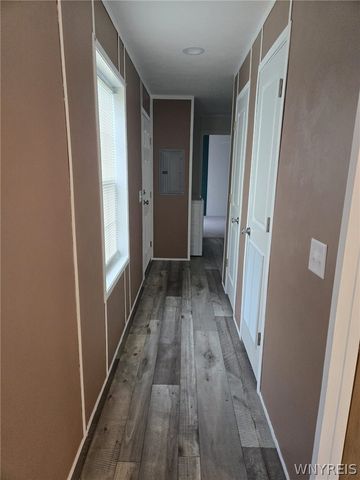 52 Shamrock Dr, Lackawanna, NY 14218