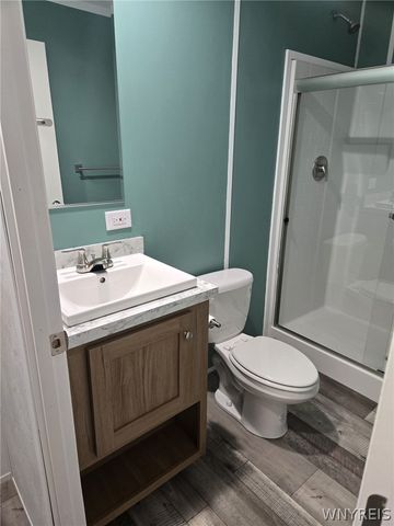 52 Shamrock Dr, Lackawanna, NY 14218