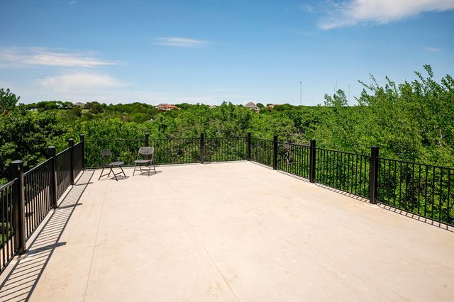 2415 Amberleaf Court, Cedar Hill, TX 75104