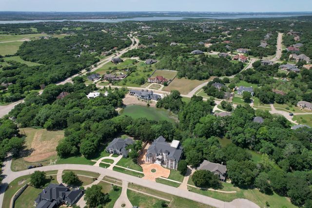 2415 Amberleaf Court, Cedar Hill, TX 75104