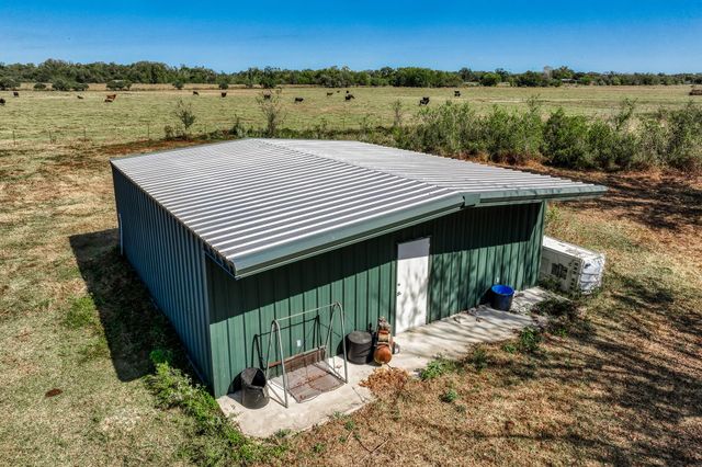 6322 Fm 1370, Washington, TX 77880