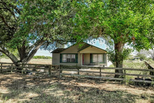 6322 Fm 1370, Washington, TX 77880