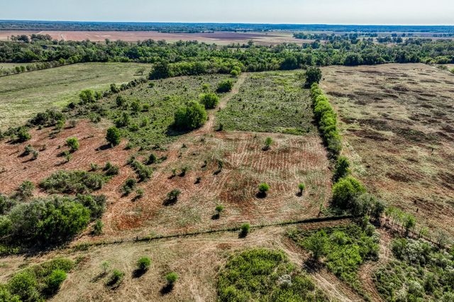 6322 Fm 1370, Washington, TX 77880