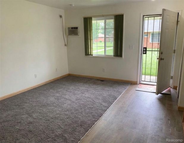 12927 Plymouth Road, Detroit, MI 48227