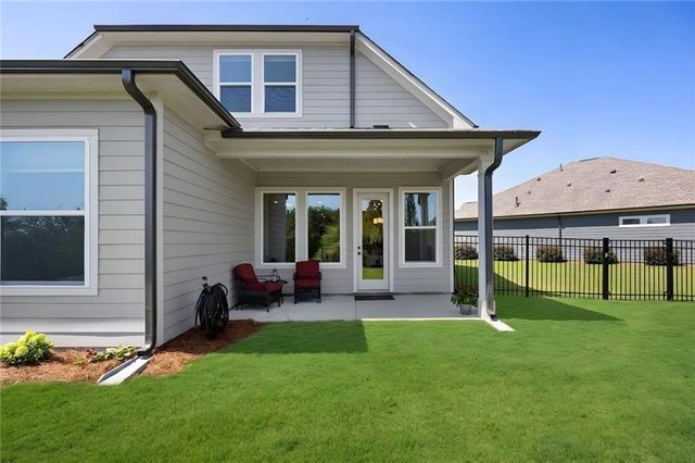 6853 River Rock Drive, Flowery Branch, GA 30542