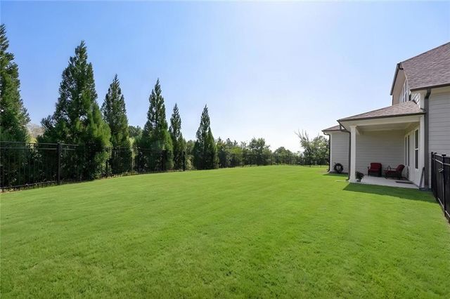 6853 River Rock Drive, Flowery Branch, GA 30542