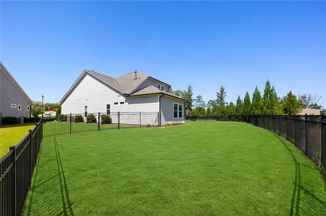 6853 River Rock Drive, Flowery Branch, GA 30542
