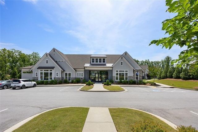 6853 River Rock Drive, Flowery Branch, GA 30542