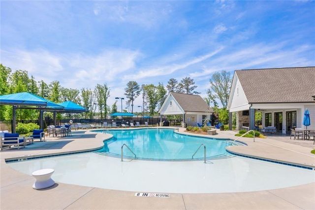 6853 River Rock Drive, Flowery Branch, GA 30542