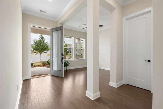 6853 River Rock Drive, Flowery Branch, GA 30542