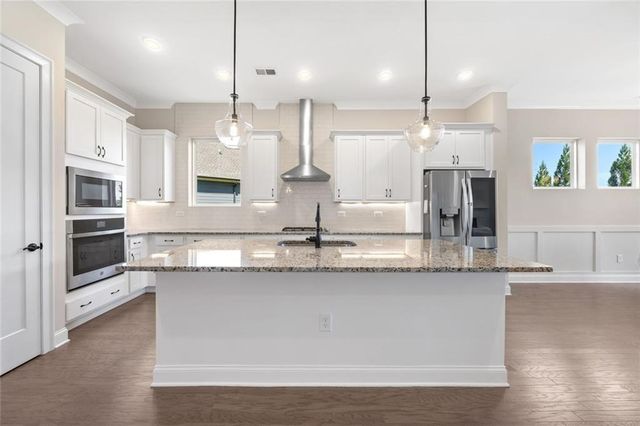 6853 River Rock Drive, Flowery Branch, GA 30542