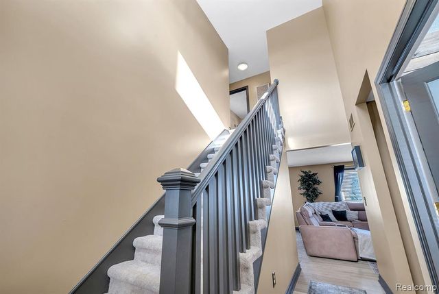 22625 Ridgeway Street, Saint Clair Shores, MI 48080