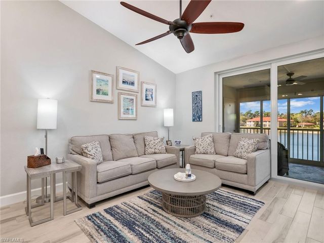 6890 Huntington Lakes CIR 204, Naples, FL 34119
