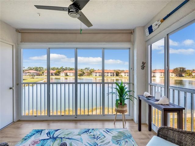 6890 Huntington Lakes CIR 204, Naples, FL 34119