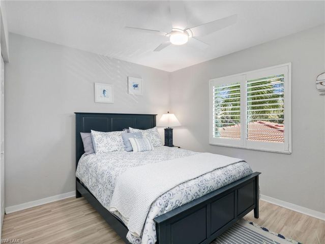 6890 Huntington Lakes CIR 204, Naples, FL 34119