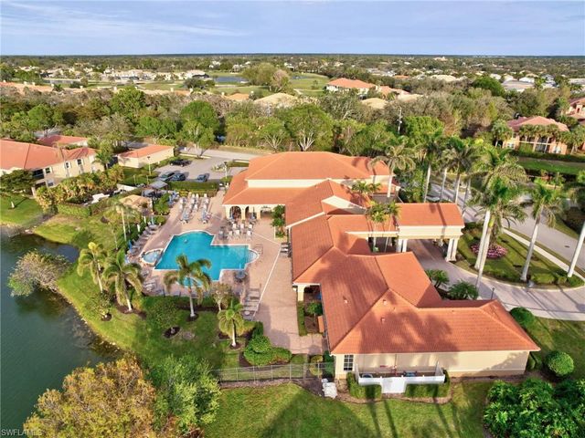 6890 Huntington Lakes CIR 204, Naples, FL 34119