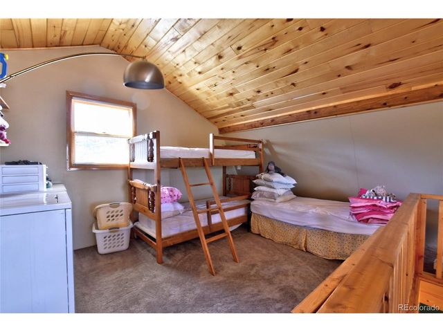 45 Swiggler Ct, Jefferson, CO 80456