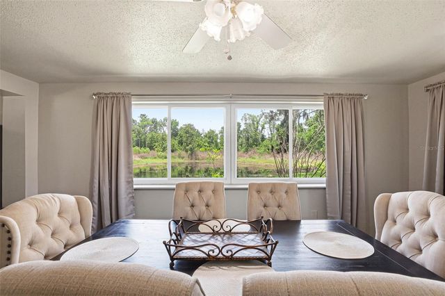 30151 LYNNE DRIVE, Wesley Chapel, FL 33543