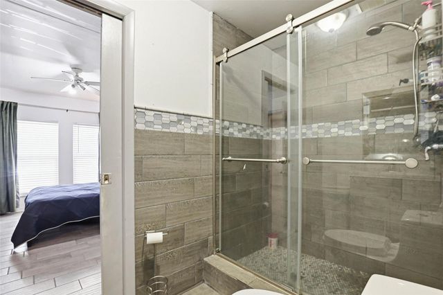 30151 LYNNE DRIVE, Wesley Chapel, FL 33543