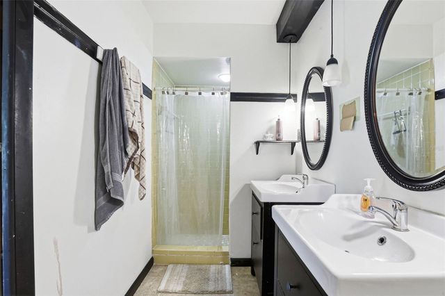 30151 LYNNE DRIVE, Wesley Chapel, FL 33543