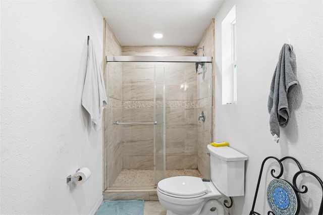 30151 LYNNE DRIVE, Wesley Chapel, FL 33543