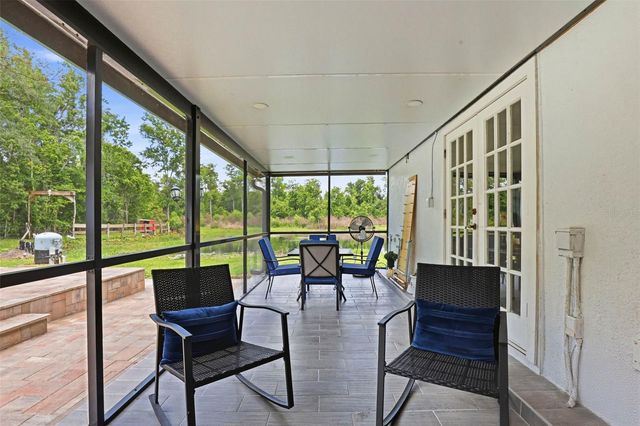 30151 LYNNE DRIVE, Wesley Chapel, FL 33543