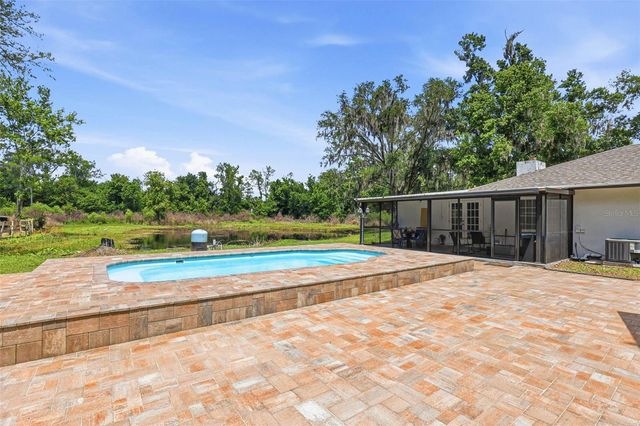 30151 LYNNE DRIVE, Wesley Chapel, FL 33543