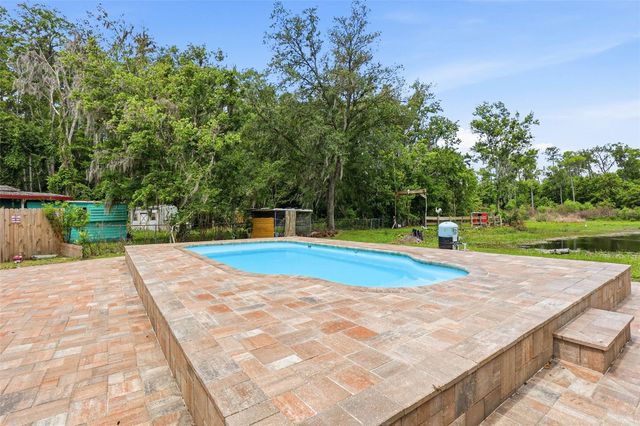 30151 LYNNE DRIVE, Wesley Chapel, FL 33543