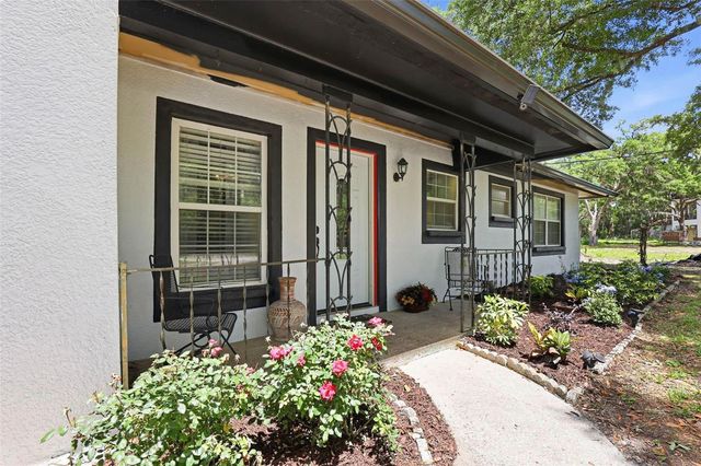 30151 LYNNE DRIVE, Wesley Chapel, FL 33543