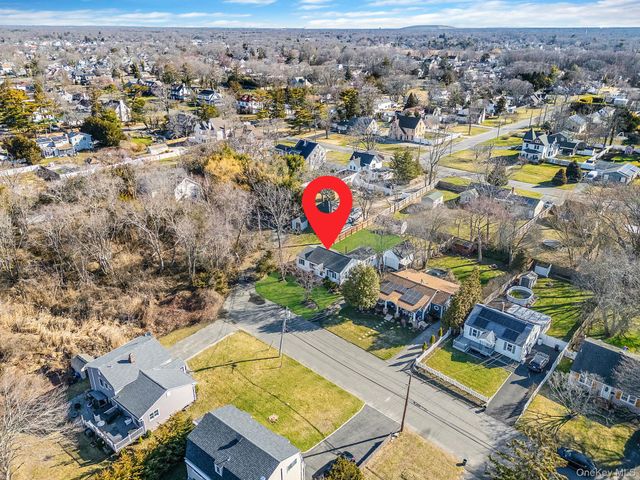 47 Thorburn Avenue, Patchogue, NY 11772