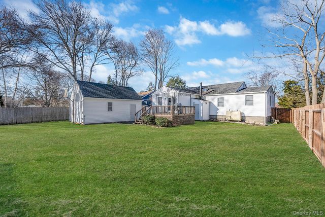 47 Thorburn Avenue, Patchogue, NY 11772