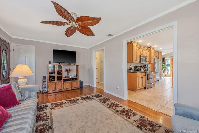 47 Thorburn Avenue, Patchogue, NY 11772
