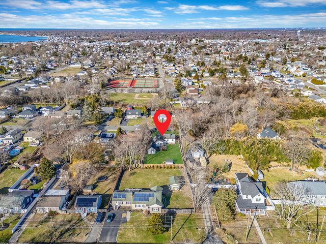 47 Thorburn Avenue, Patchogue, NY 11772