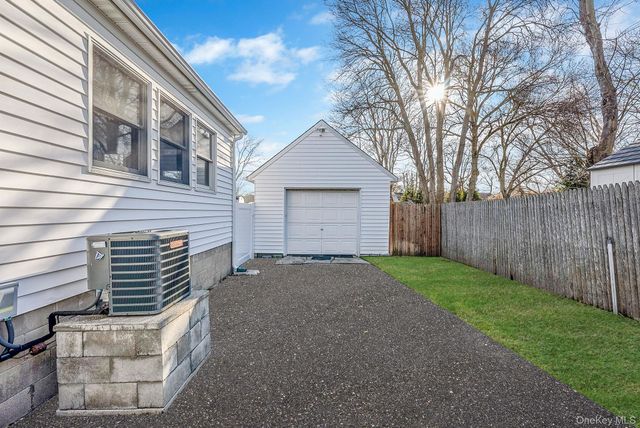 47 Thorburn Avenue, Patchogue, NY 11772