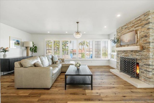 6641 Murray Park Drive, San Diego, CA 92120