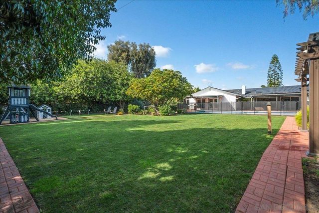 6641 Murray Park Drive, San Diego, CA 92120