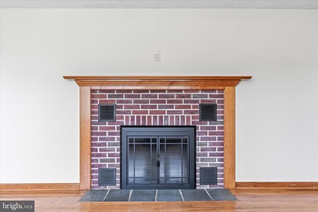 6424 OLD HANOVER RD, Hanover, PA 17331